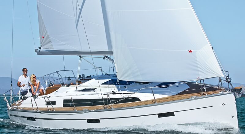 Bavaria 37